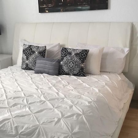 הלנדל ביץ' Apartments At Sian Residences מראה חיצוני תמונה