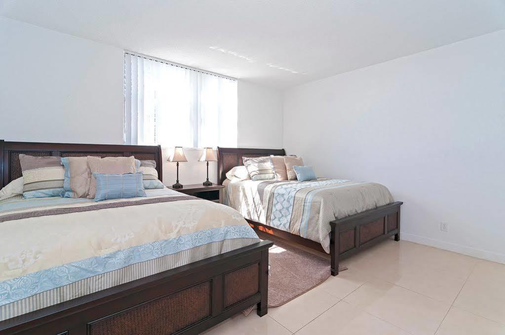 הלנדל ביץ' Apartments At Sian Residences מראה חיצוני תמונה